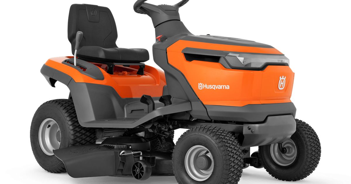 🔵 Husqvarna - TS100I TRACTOR!